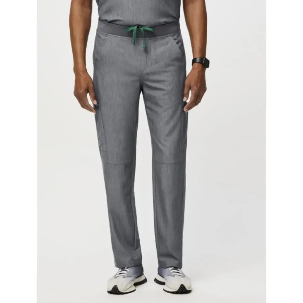 Figs Axim Cargo Scrub Pants‎ in Graphite Men's size Medium Short